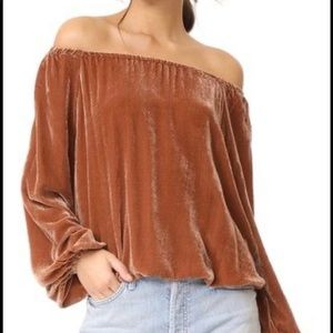 Mrs Demoiselles off the shoulder velvet-like top